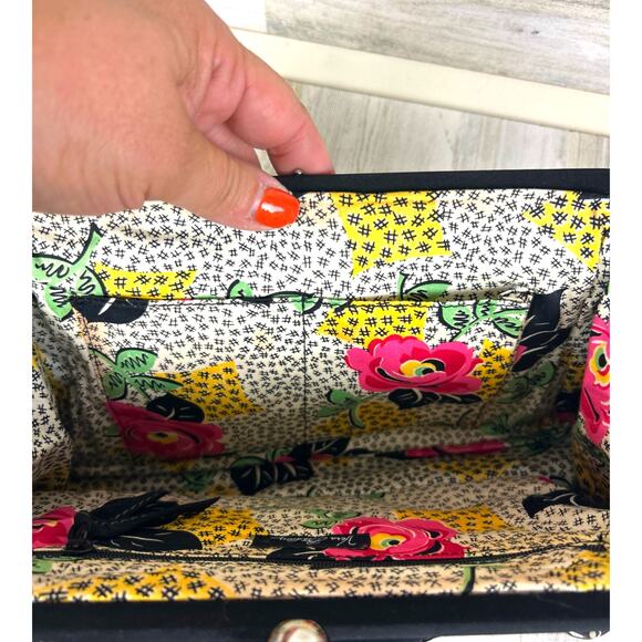 Vera Bradley Women’s Black Quilted Handle Bag Silver Strap Ball Lock Closure NWT - Picture 8 of 9